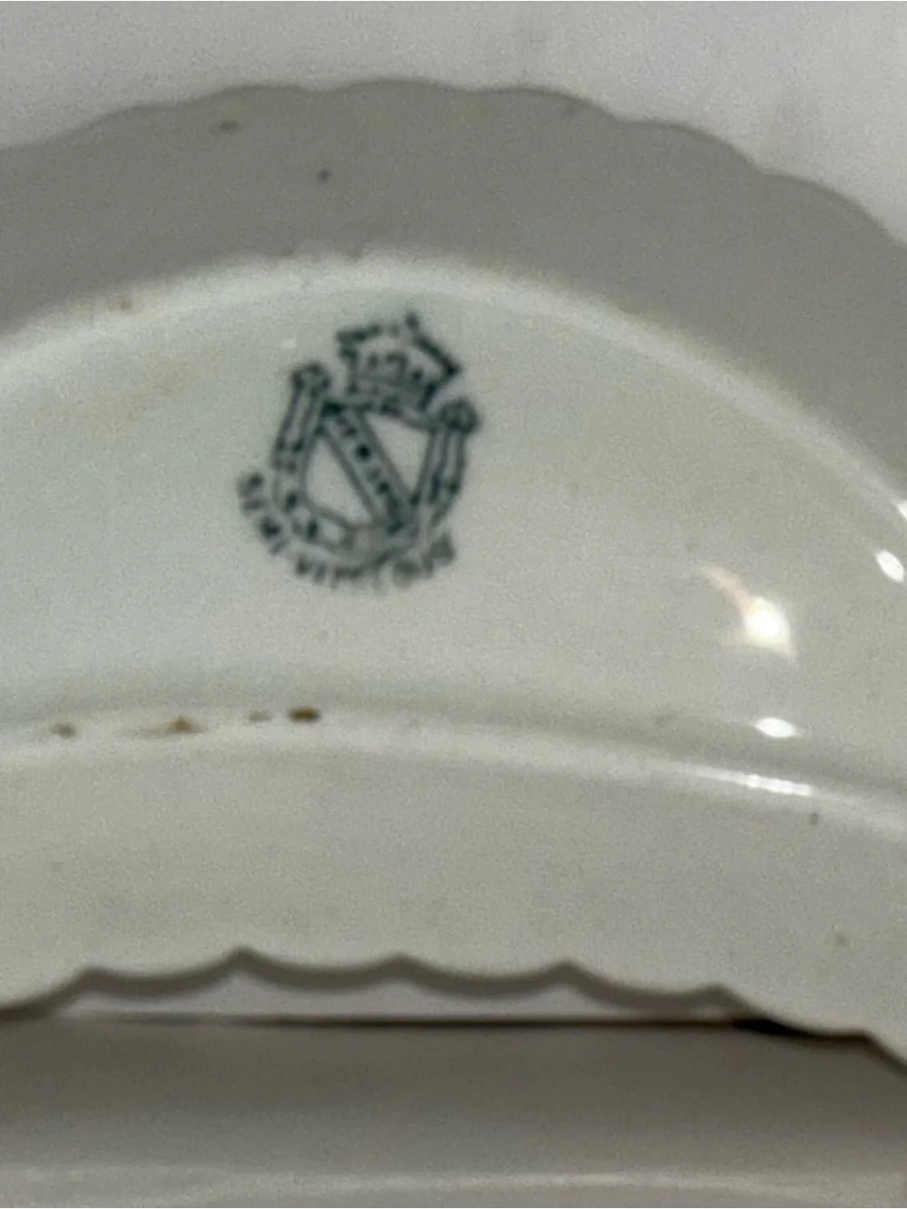 Mercer Pottery Company classic scalloped